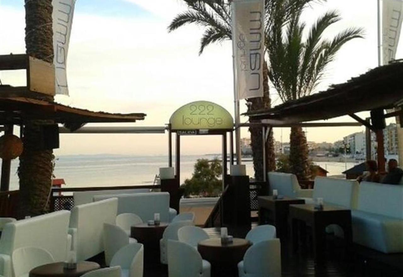 Duquesa Beach Торевиеха Екстериор снимка